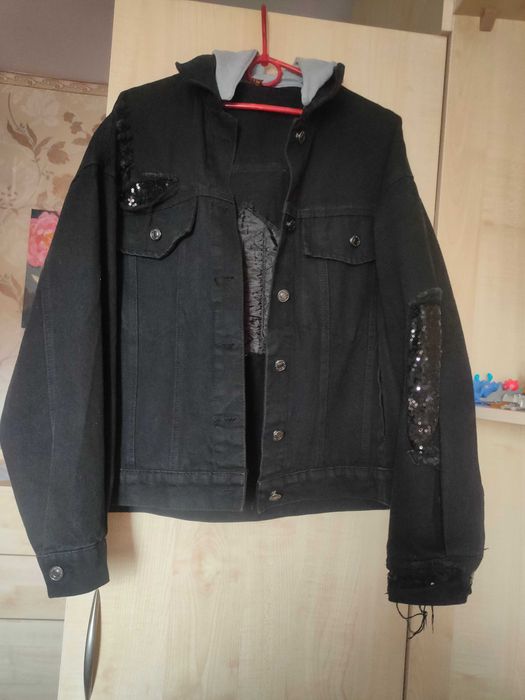 Джинсовка жіноча