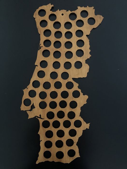 Suporte para 58 Caricas, Chapas, ou tampas de garrafa.