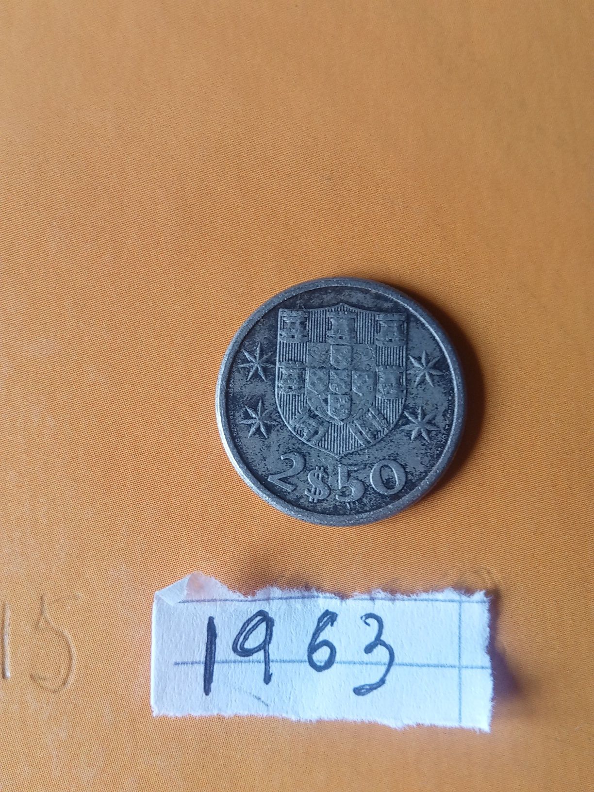 Moeda  2.50 aescudos