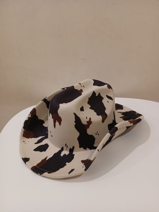 Капелюх шикарний 58