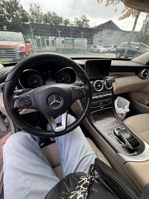 Mercedes benz c300 2015