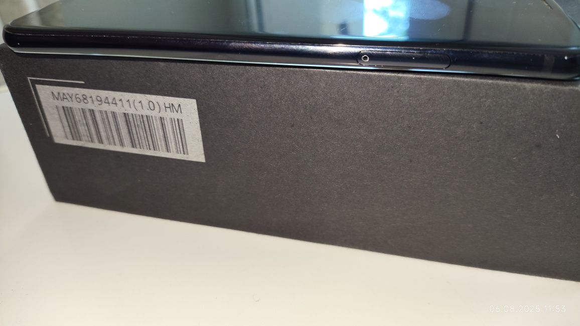 Смартфон LG V30 4/64