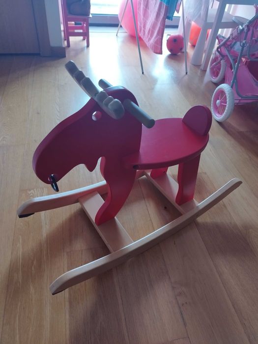 Alce de baloiço como novo