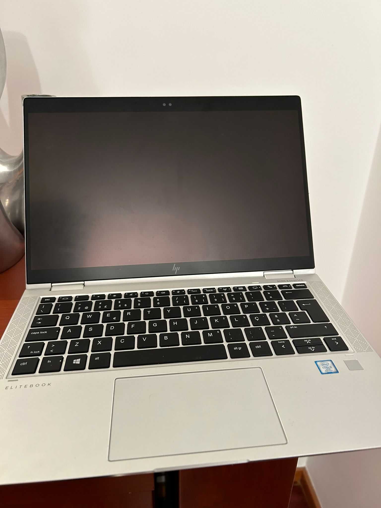 Portátil HP Elitebook