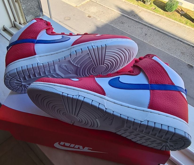 Ténis novos a estrear na caixa Nike Dunk High Retro 42,5