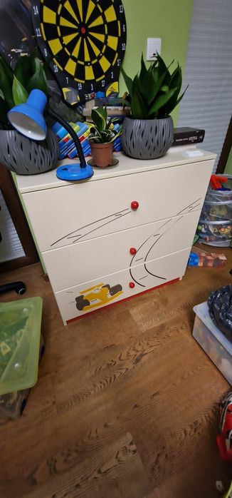 Zestaw mebli meblik formuła red za ¼ ceny + biurko gratis