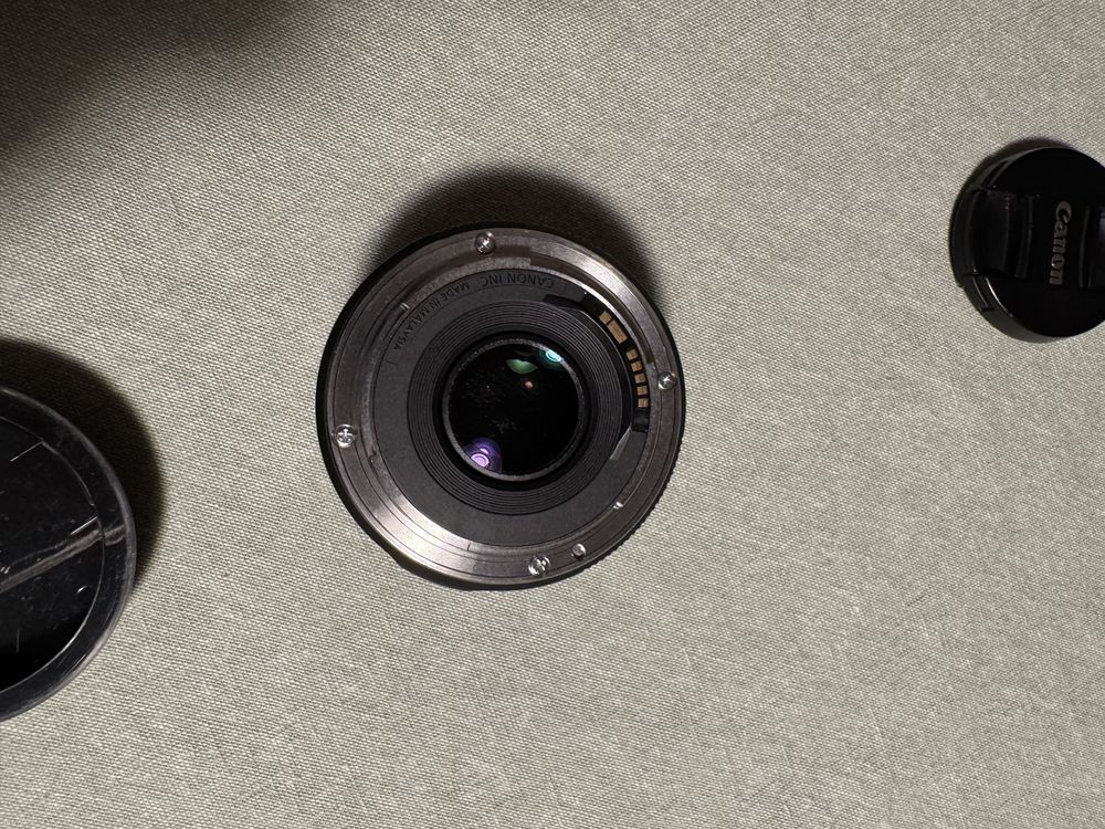 Canon 77D + 18-55 + 50mm