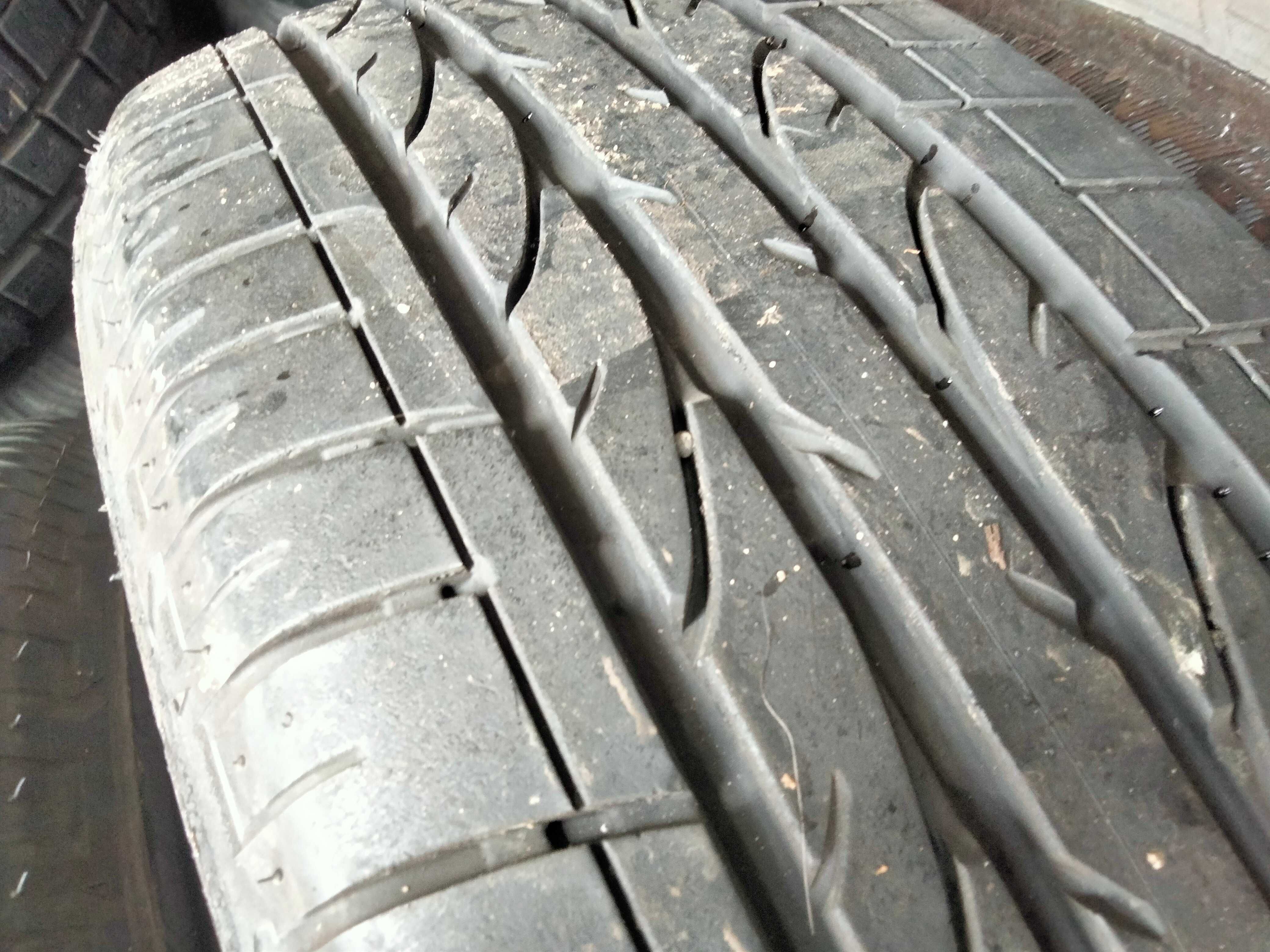 215 65 R17 Bridgestone