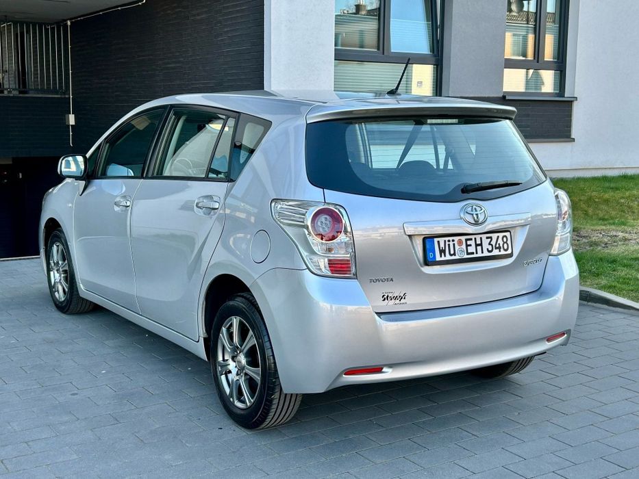 Toyota Verso 1.6 Benzyna 132KM! 2010r! 178tys przebiegu! 7 osobowa!