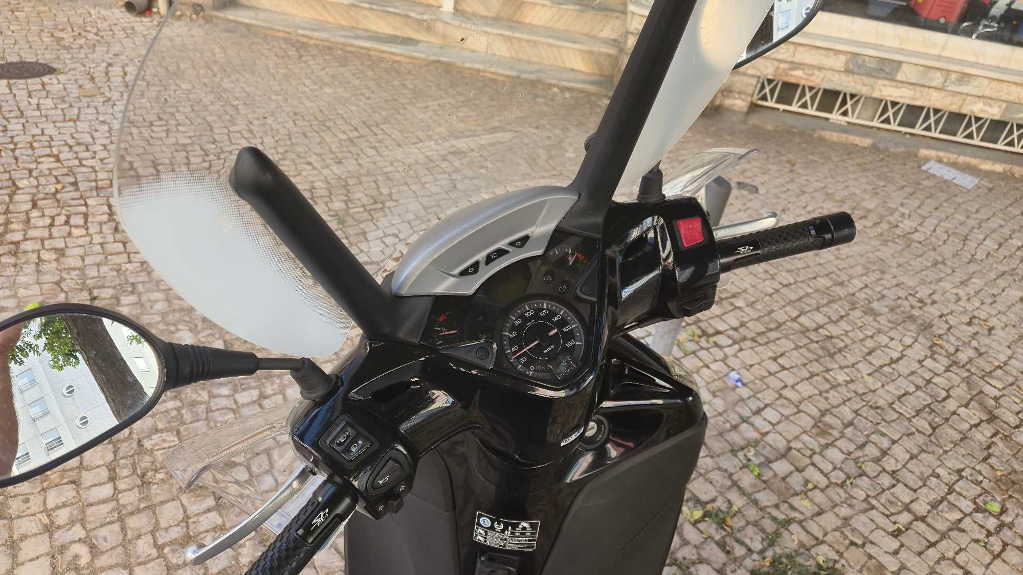Honda SH300I scooter