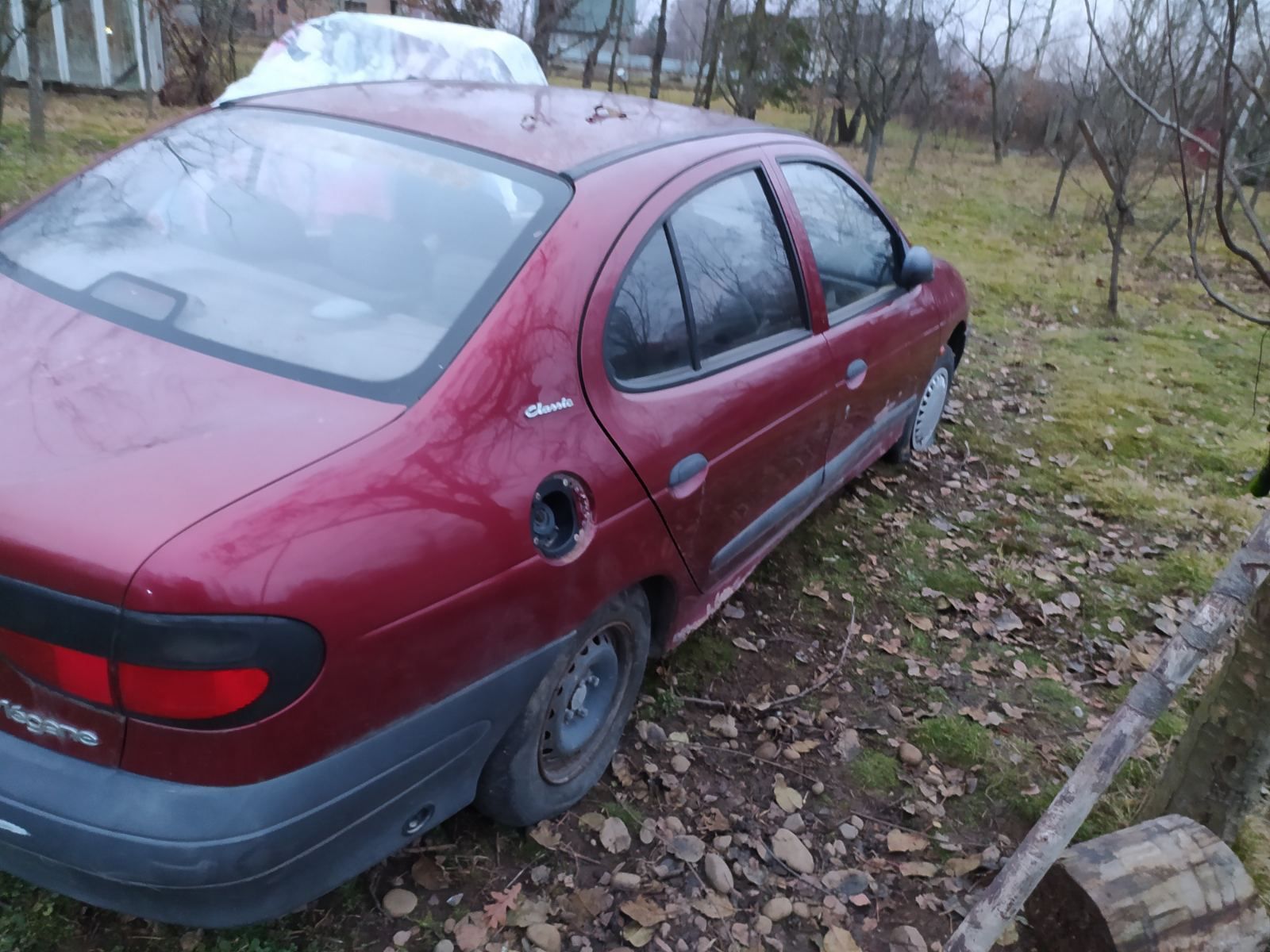 Кузовні деталі renault megane 1