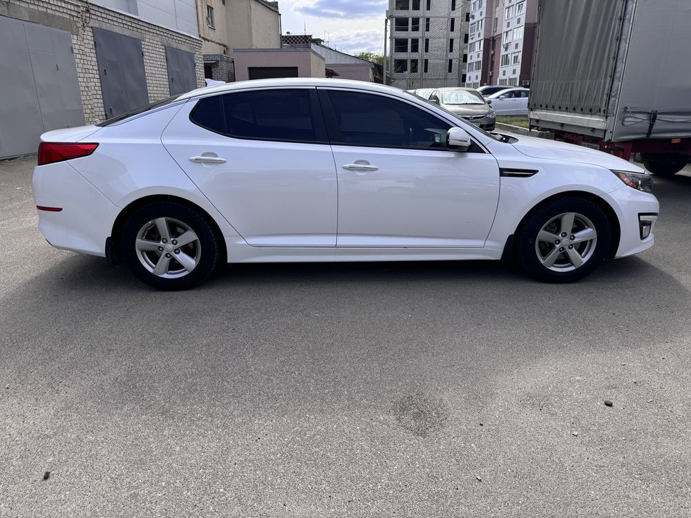 Kia optima 2014 года