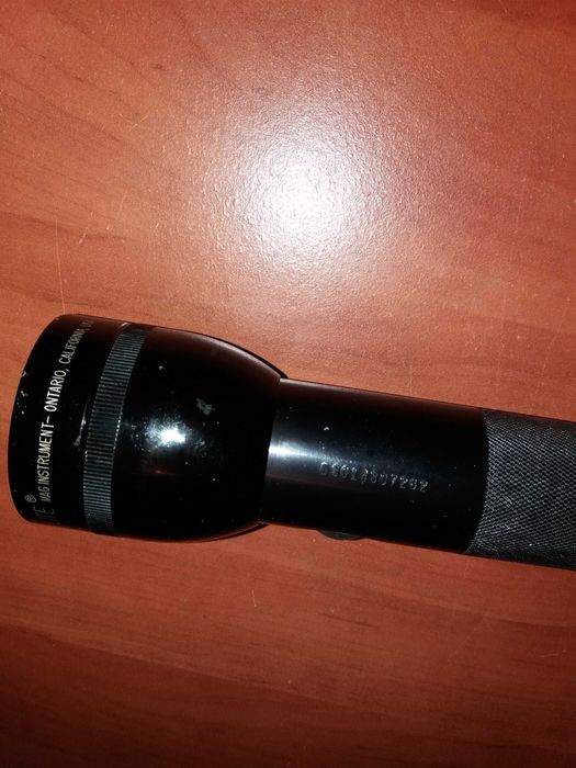 Latarka taktyczna MAG-LITE militare, police, US army