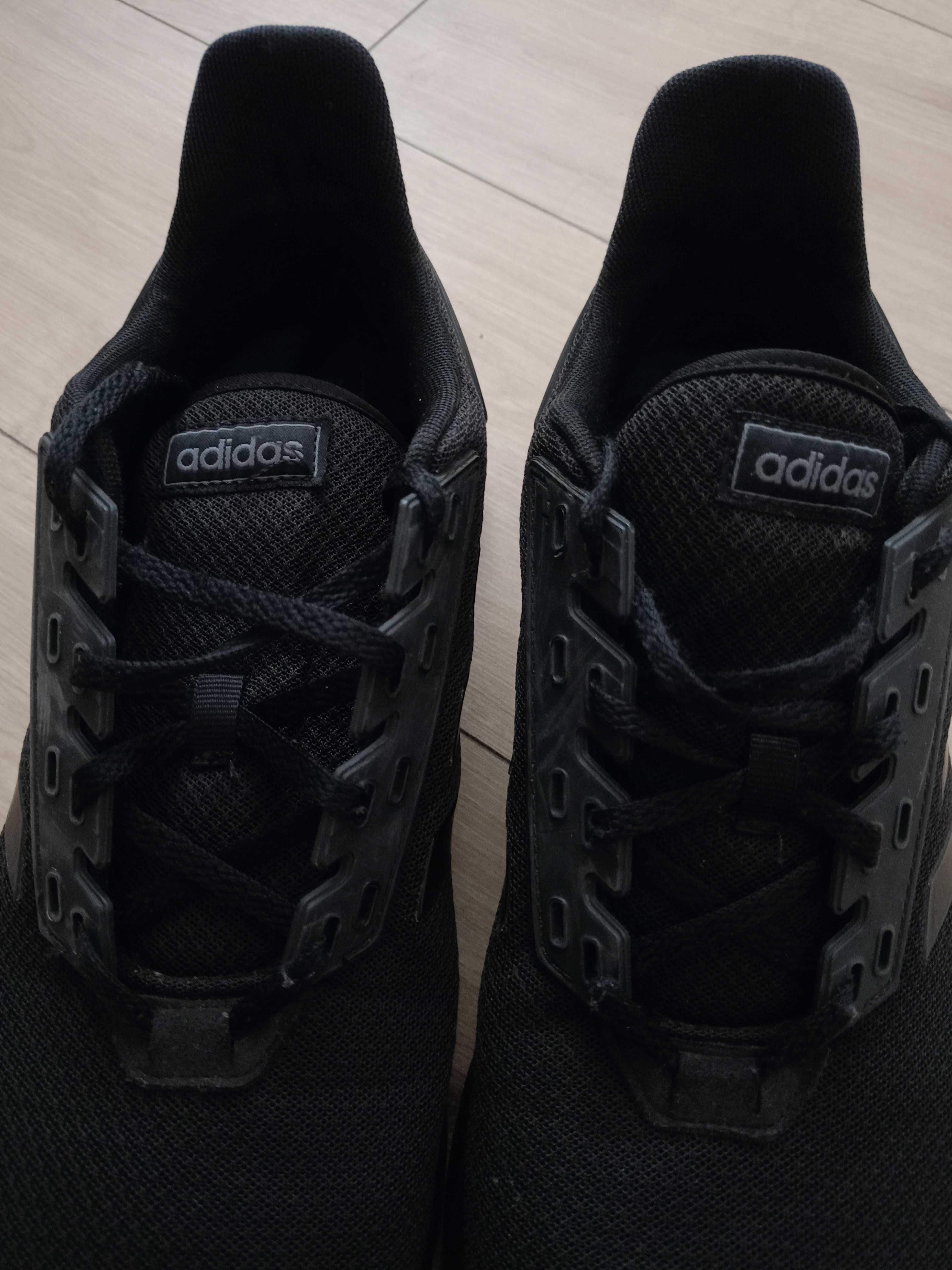 Czarne buty Adidas r. 46 2/3 długość wkładki wew. 29 cm