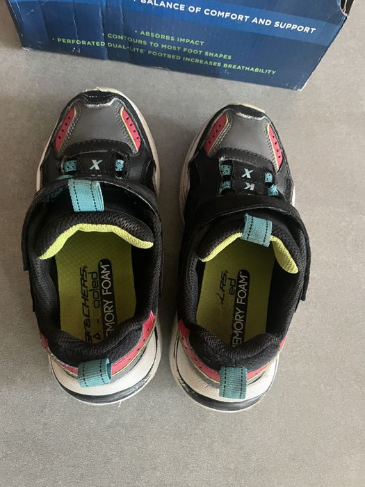 Кросівки skechers 32 розмір