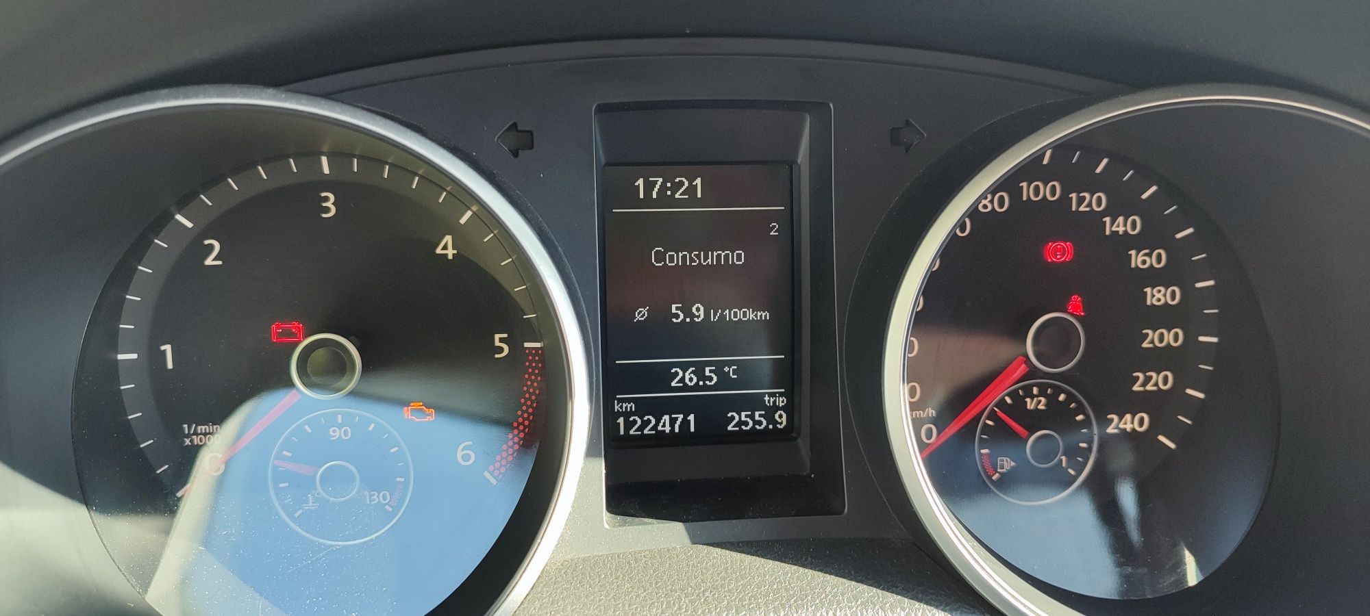 ÓPTIMO ESTADO - VW Golf Variant Confortline 1.6 TDi