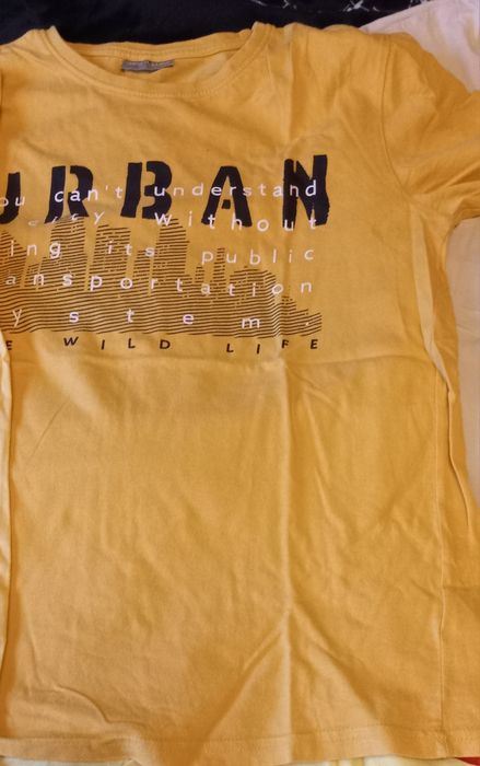 8 koszulek w tym 1 szt. Długi rękaw