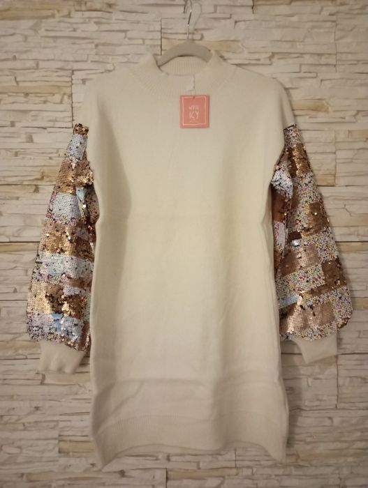 Sukienka nowa dzianinowa