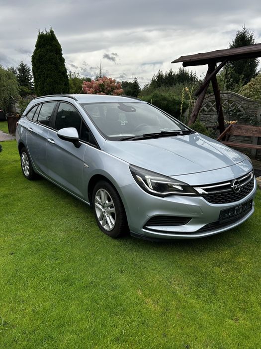 Opel astra k 1.6 cdti automat z Niemiec 109 tys przebieg