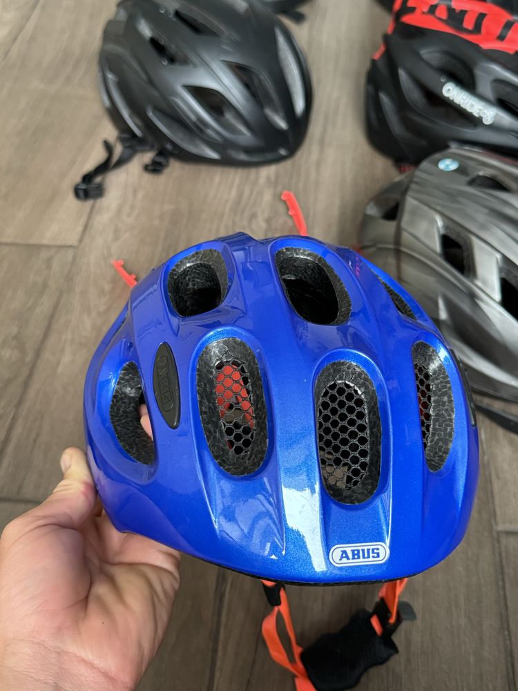 Велошоломи  Abus , specialized, Giro,