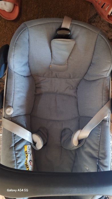 Fotelik Maxi Cossi Peble Pro z wkładka dla noworodka