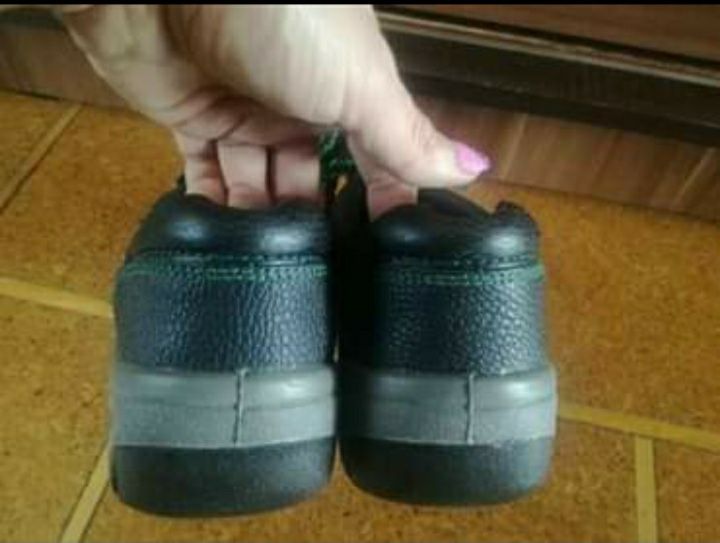 Nowe buty robocze roz 40