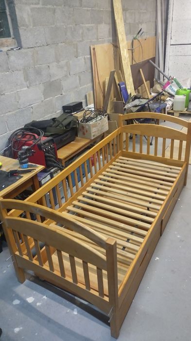 Ліжко Аріна Вільха