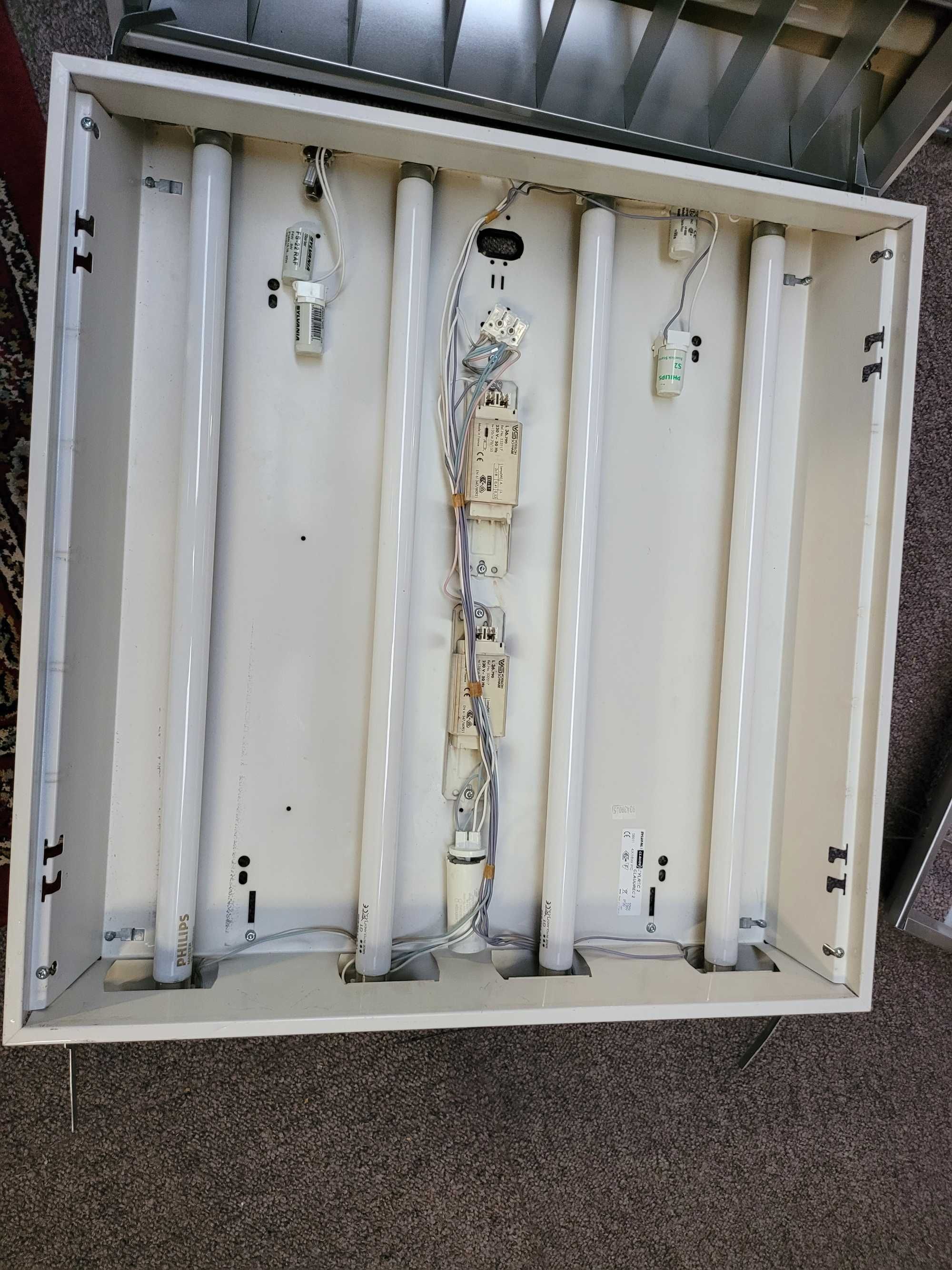 Calhas de Iluminação quadradas de 4 Lâmpadas