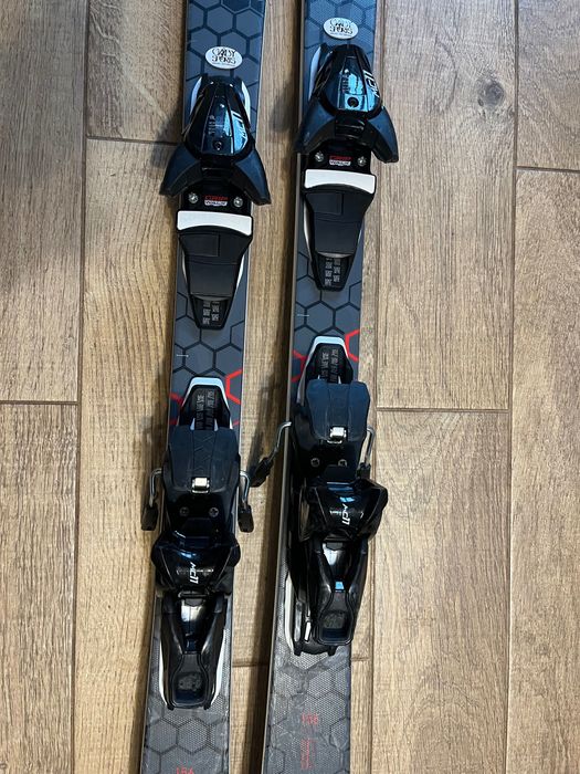 Лижи Stöckli Laser CX