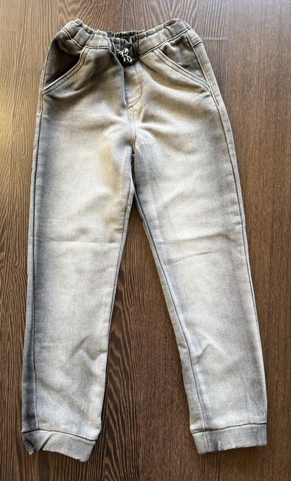Spodnie jeans. Jogger. Rozm 134.
