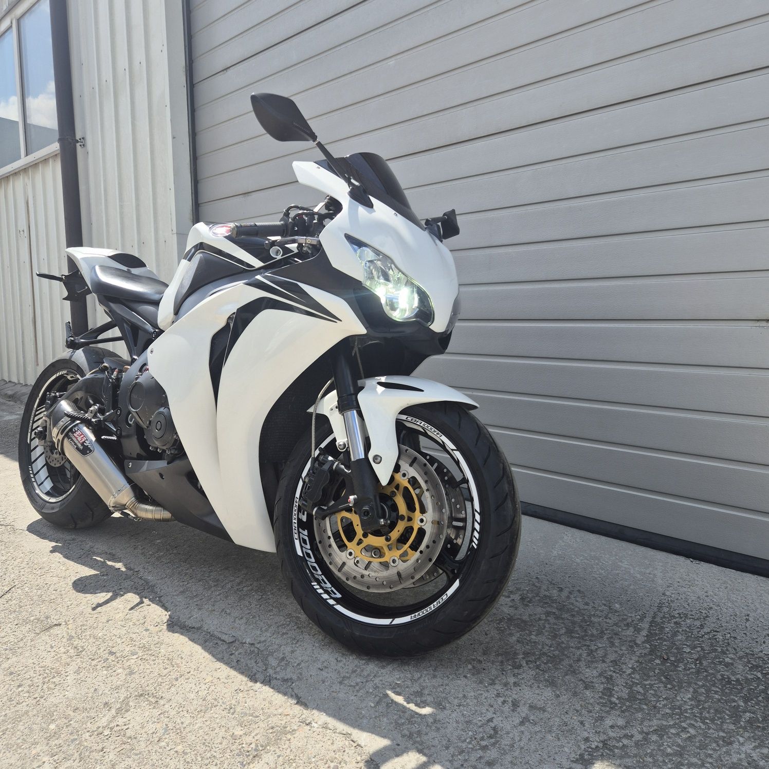 Honda cbr1000rr sc59 cbr1000