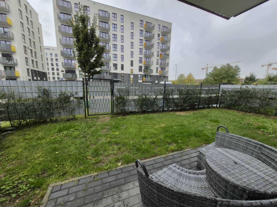 Wynajmę mieszkanie 3 pokojowe - Krowodrza - A.Vetulaniego-49 m²+garden