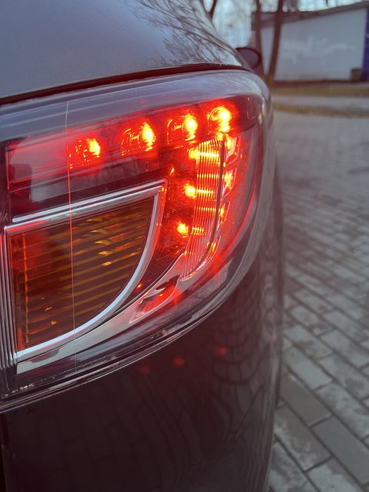 Mazda 6 GH 2011 р. 2.2 дизель