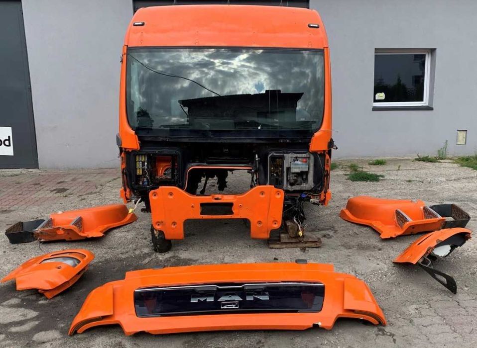 MAN TGX TGA  EURO 4 5 6 МАН бампер передний задний, разборка