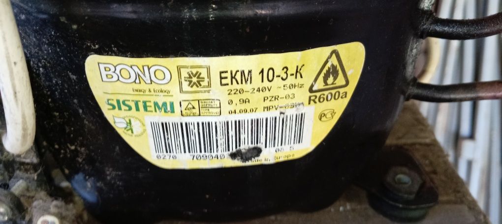 Насос холодильника EKM 10-3-K