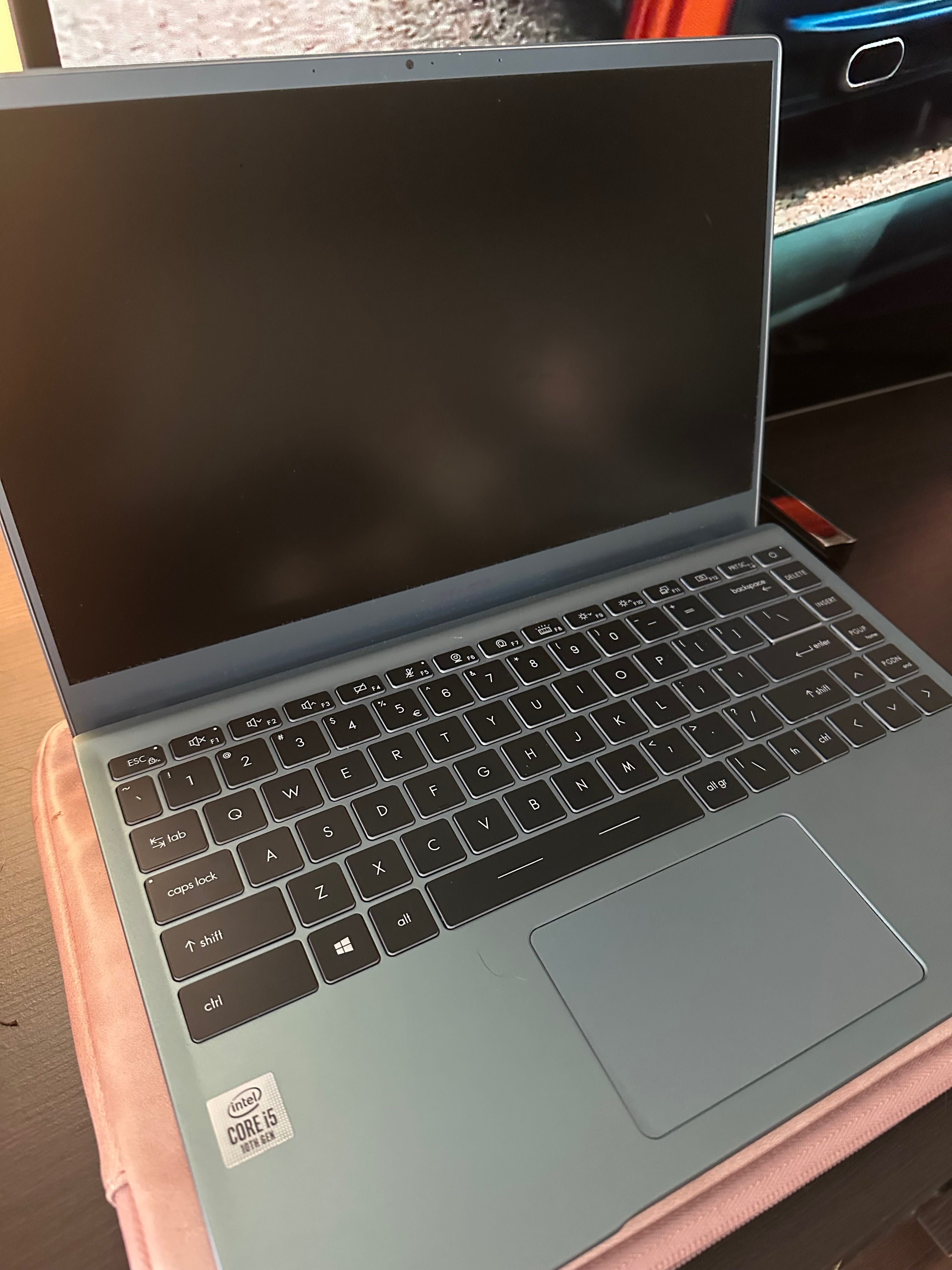 Notebook MSI modern 14