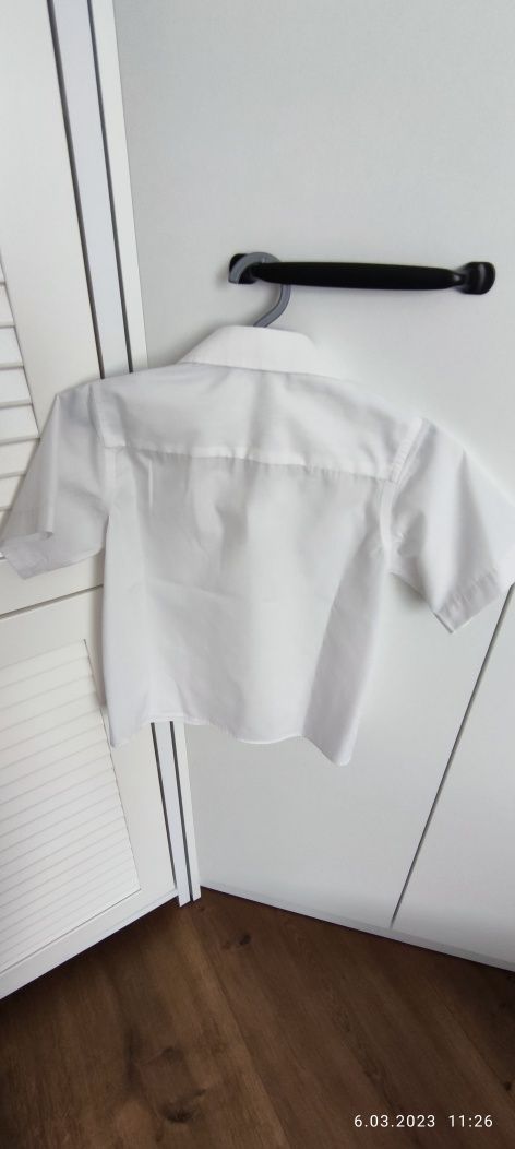 Koszula elegancka biała rozmiar 116.