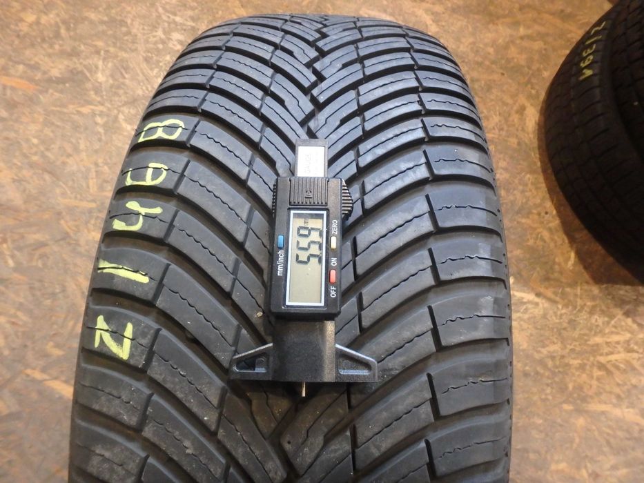 225/55r17 225/55/17 Pirelli AllSeason SF3 Z/468