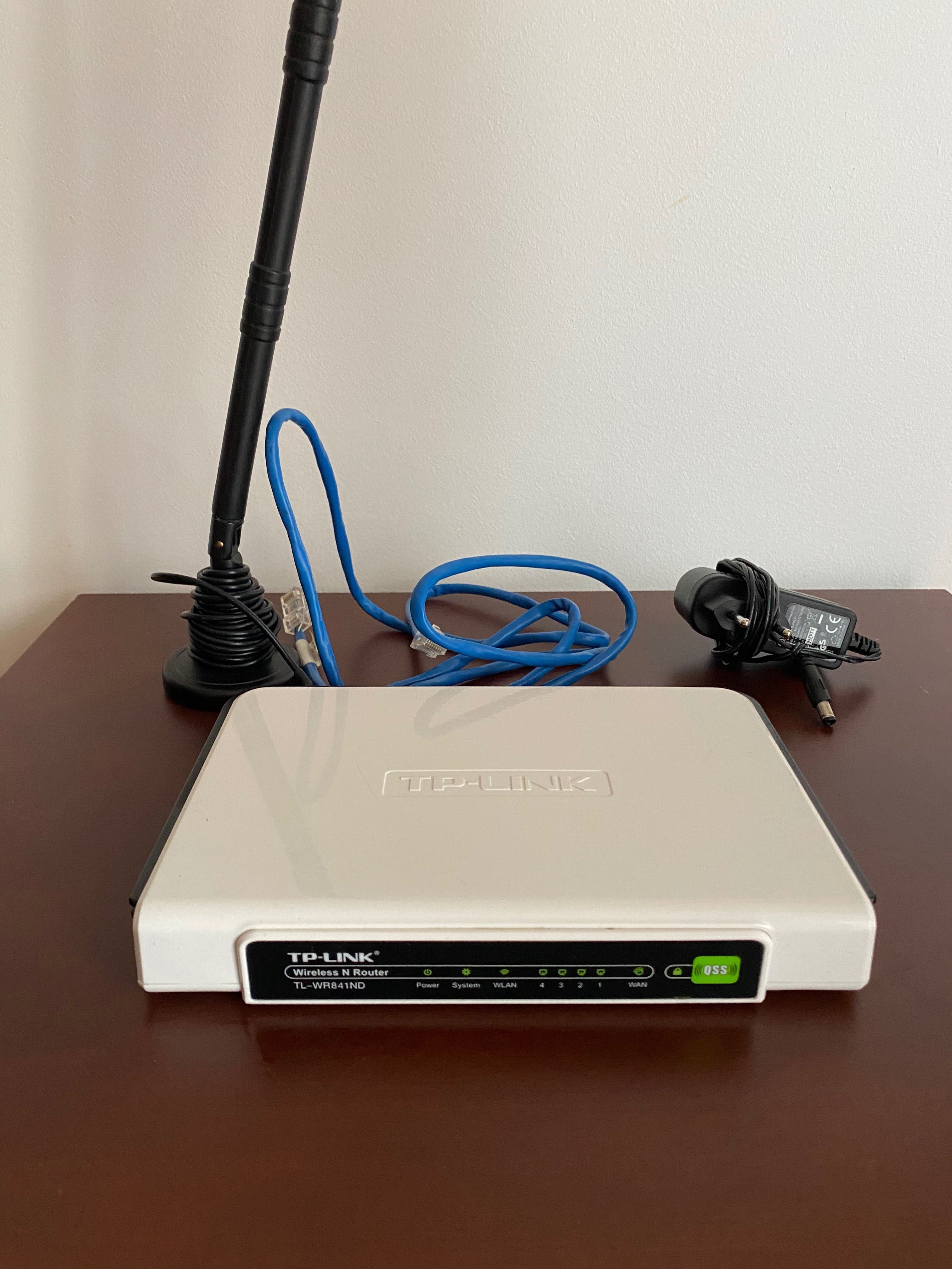 TP-Link wireless router TL-WR841ND