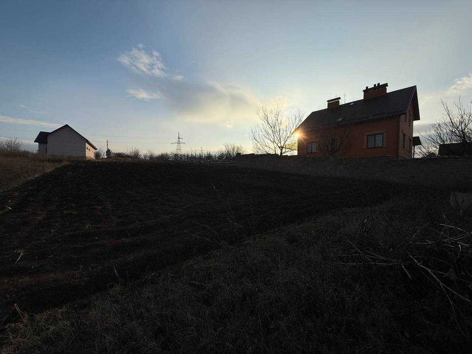 Продам земельну ділянку 11 соток Кам'янець-Подільський