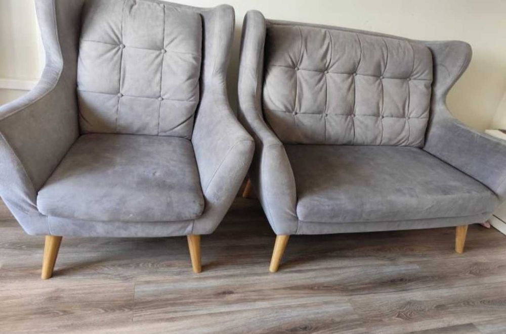 Sofa + 2 fotele.