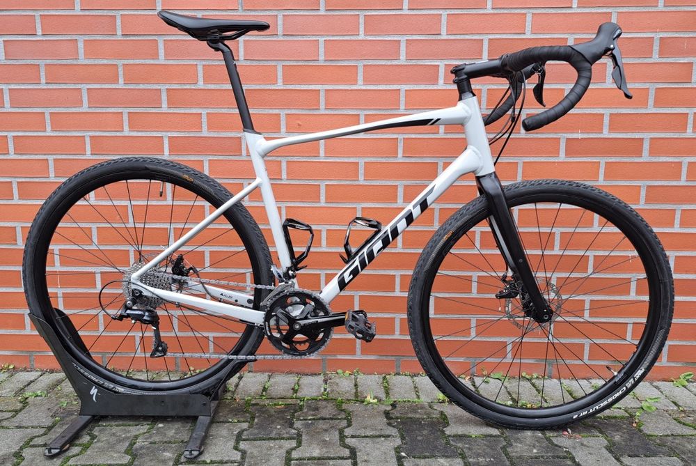 Giant Revolt 2 XL gravel