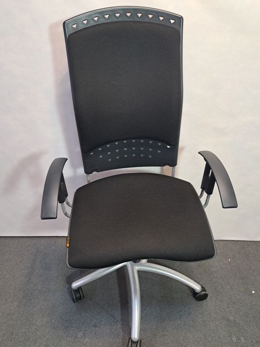 Fotel biurowy, obrotowy SITAG Reality czarny