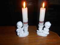 Świecznik z porcelany, figurka chłopczyk i dziewczynka