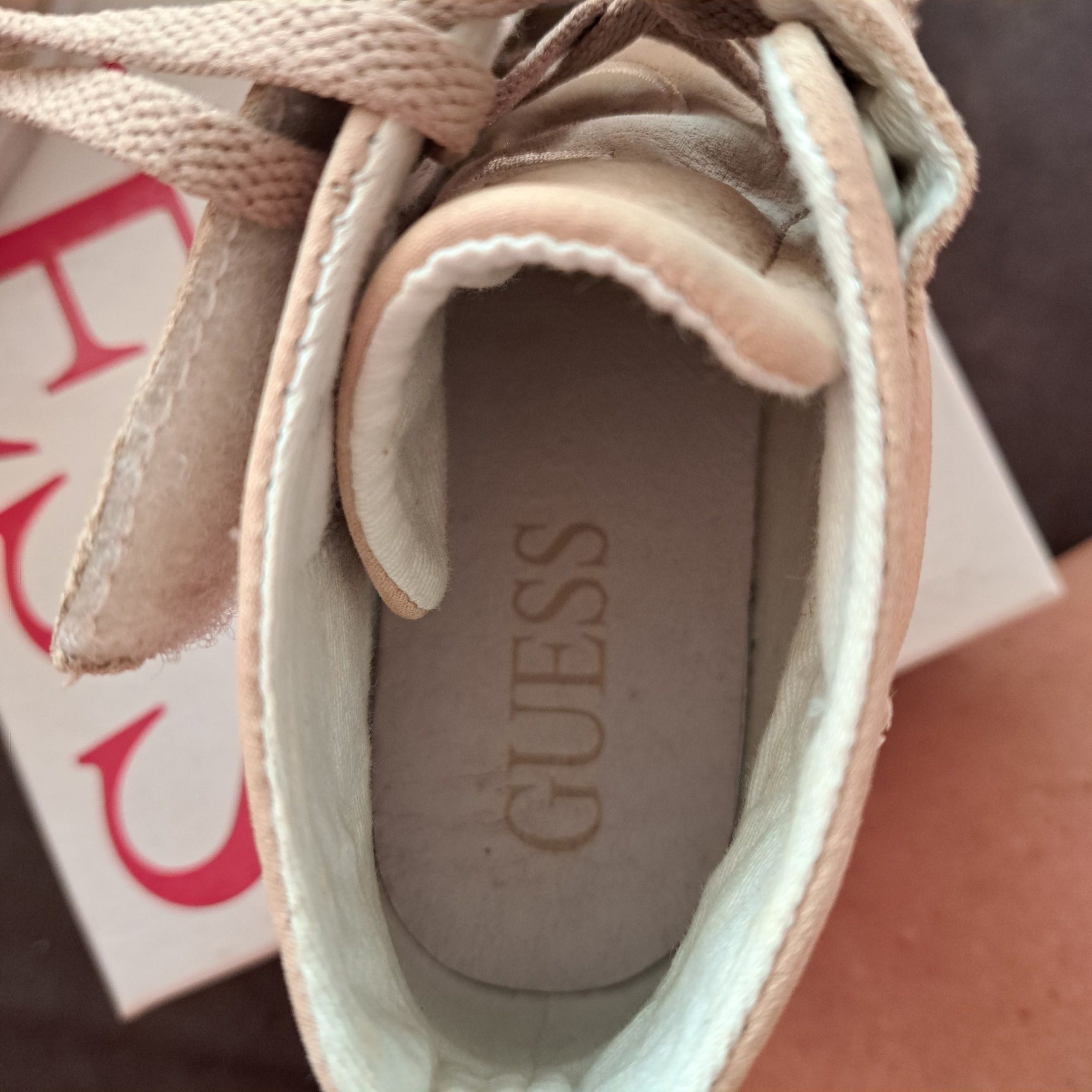 Trampki sneakersy wysokie Guess rozm. 38