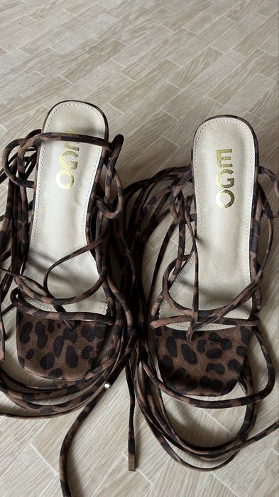 Трендові леопардові босоніжки британського бренду ego на завязках