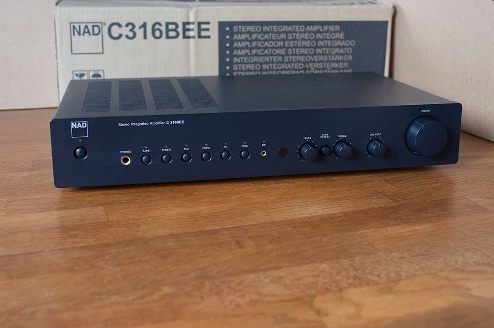 Wzmacniacz NAD C316BEE + oryginalny pilot