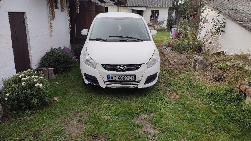 Продам JAC l6 економний автомобіль ціна 3300$ можливий обмін