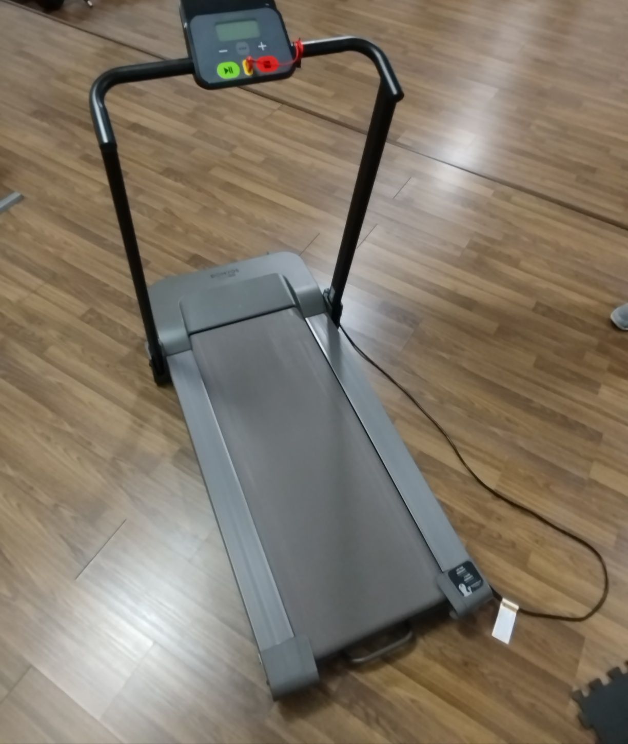 Vendo passadeira marca Domyos