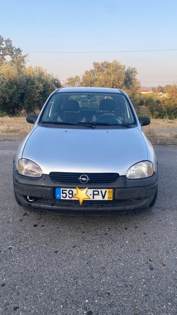 Opel Corsa 1.0 12V - 06/2000